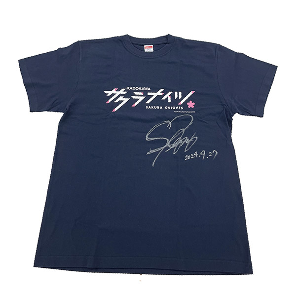 【抽選で1名様】岡田紗佳さんサイン入りサクラナイツ オフィシャルチームロゴTシャツ ネイビー